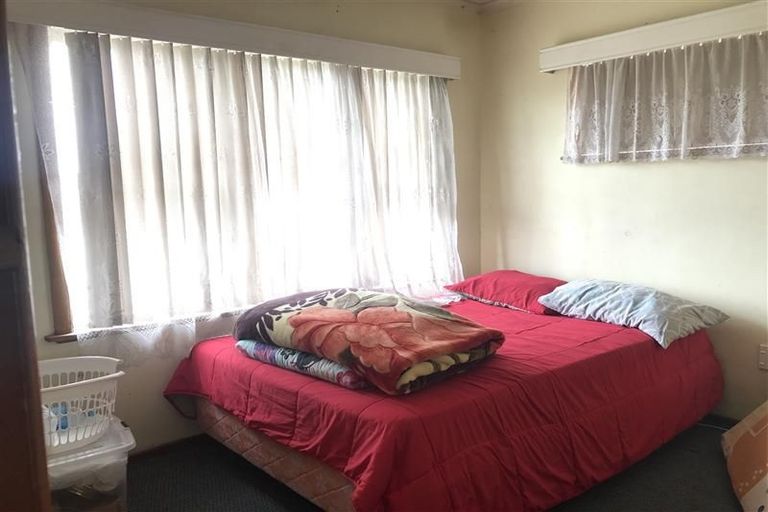 Photo of property in 11 Richards Avenue, Papatoetoe, Auckland, 2025