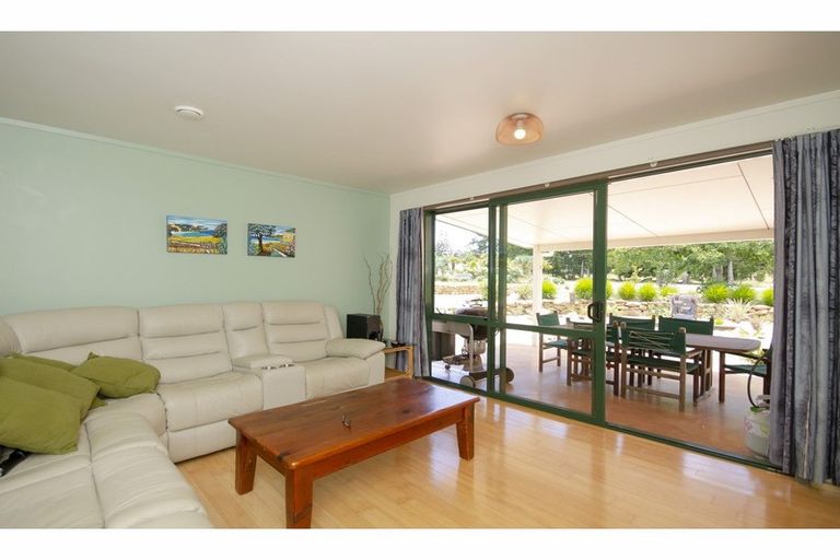 Photo of property in 73 Keri Downs Road, Kerikeri, 0294