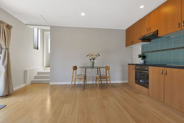 Photo of property in 18 Douglas Road, Amberley, 7410