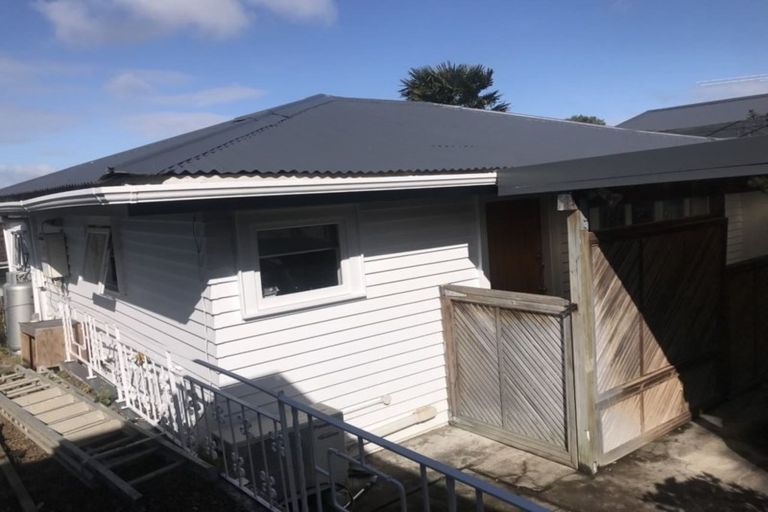 Photo of property in 41 Hillside Road, Mount Wellington, Auckland, 1062