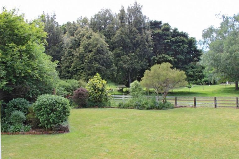 Photo of property in 16 Wahipai Close, Dannevirke, 4977