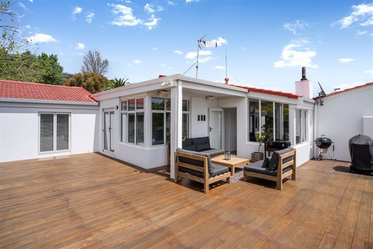 Photo of property in 66 Sandstone Road, Whitford, Manurewa, 2576