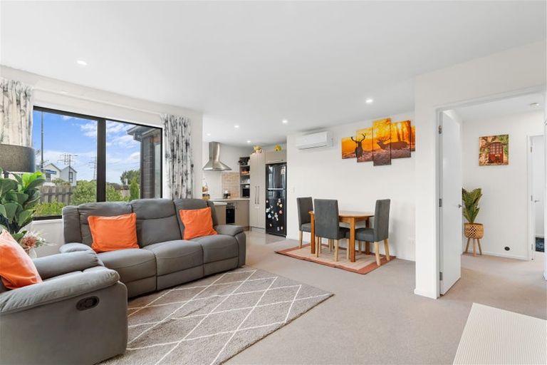 Photo of property in 1 Piripiri Place, Broomfield, Christchurch, 8042