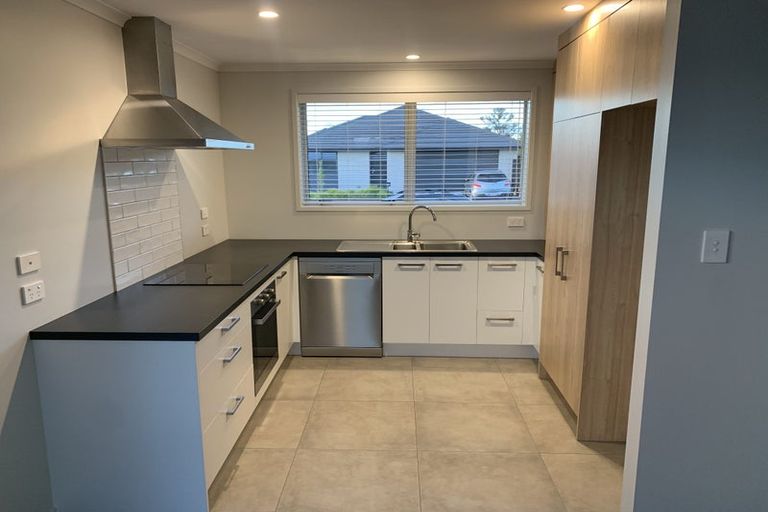 Photo of property in 97 Sentinel Avenue, Omokoroa, 3114