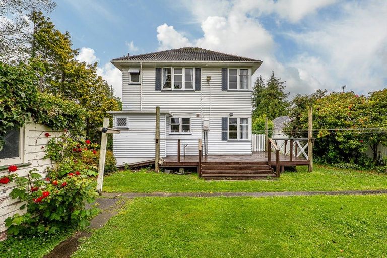 Photo of property in 4 Tara Street, Riccarton, Christchurch, 8041