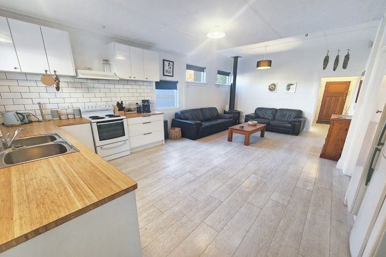 Photo of property in 112 Munroe Street, Napier South, Napier, 4110