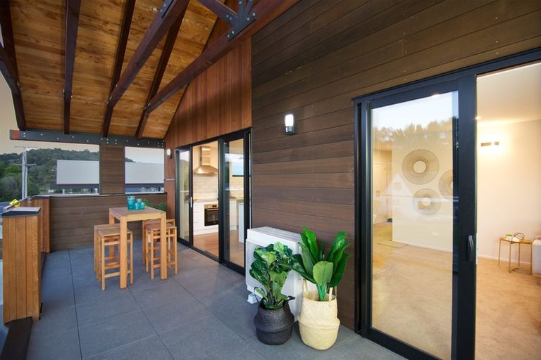 Photo of property in 5/1079 Kaipara Coast Highway, Kaukapakapa, 0873