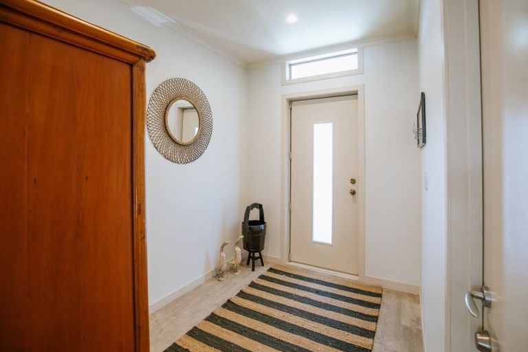 Photo of property in 62a Bills Way, Wanaka, 9305