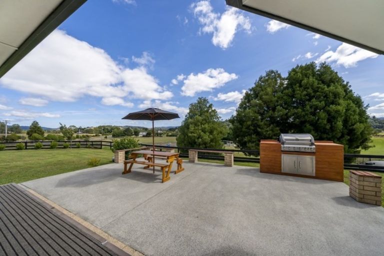 Photo of property in 73 Mangaroa Valley Road, Mangaroa, Upper Hutt, 5371