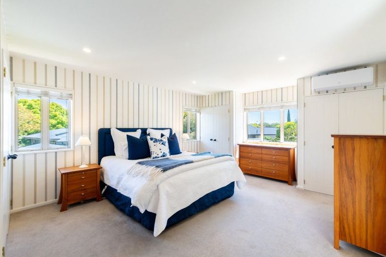 Photo of property in 16a Hadlow Place, Burnside, Christchurch, 8041