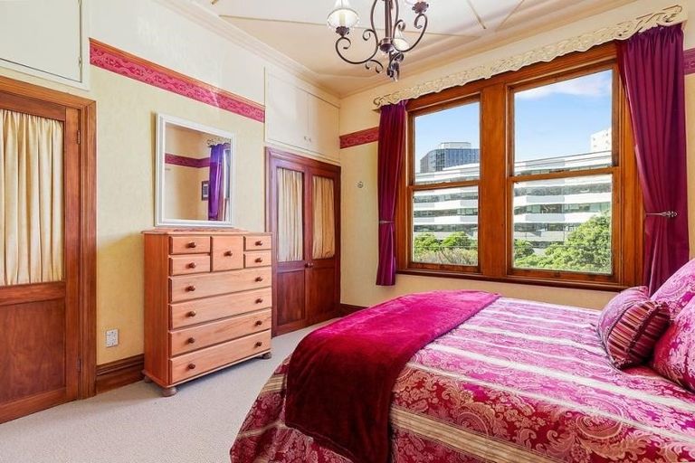 Photo of property in 128 Tinakori Road, Thorndon, Wellington, 6011