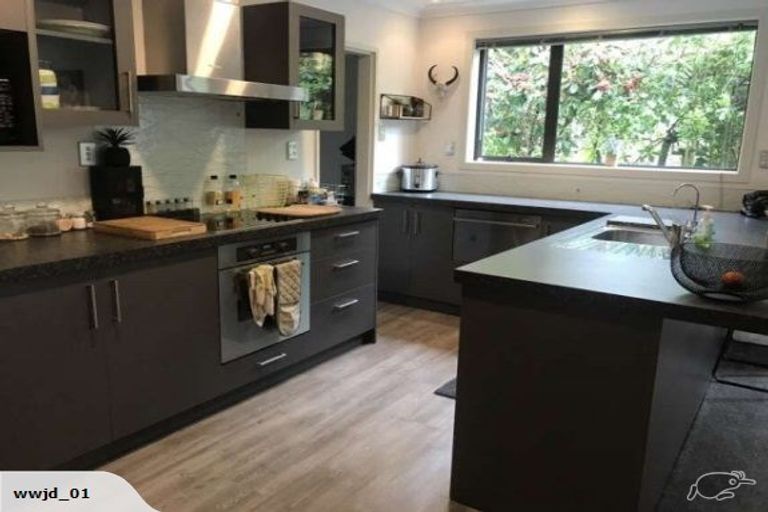 Photo of property in 43 Matua Road, Otatara, Invercargill, 9879