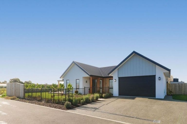 Photo of property in 7 Rana Place, Mapua, 7005