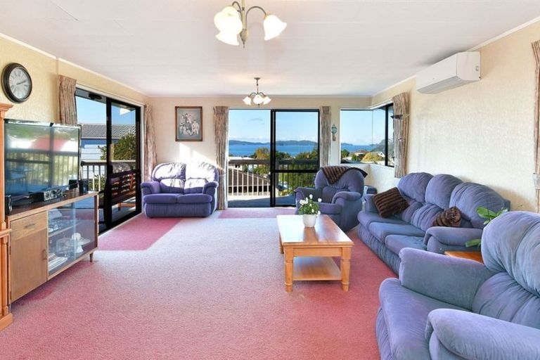 Photo of property in 16 Snells Beach Road, Snells Beach, 0920