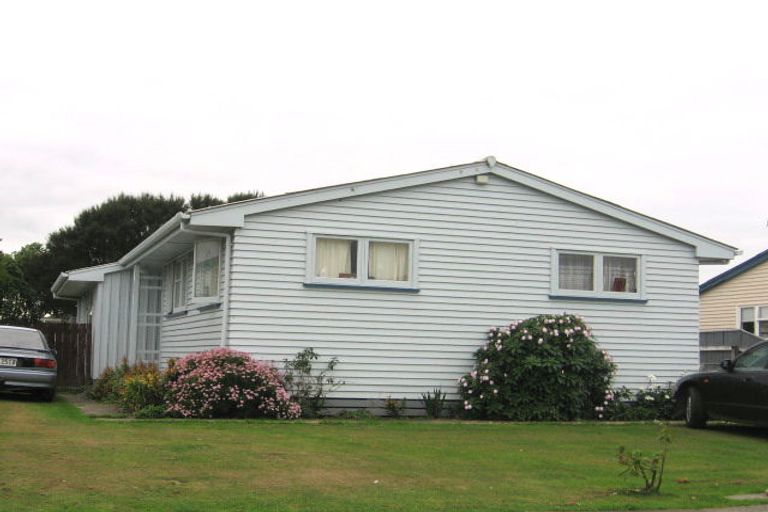 Photo of property in 17 Haversham Street, Highbury, Palmerston North, 4412