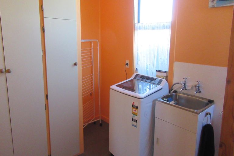 Photo of property in 9 George Street, Waimate, 7924