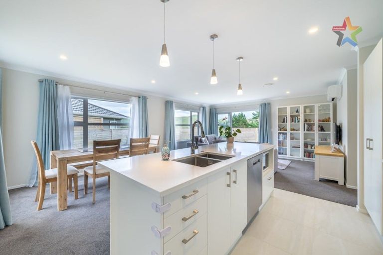 Photo of property in 169 Waipounamu Drive, Kelson, Lower Hutt, 5010