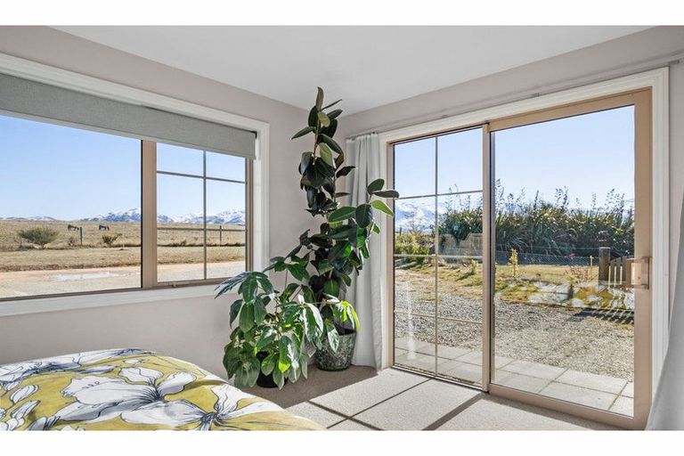 Photo of property in 12 Swamp Lane, Waikerikeri, Alexandra, 9393