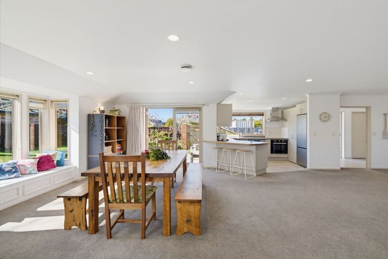 Photo of property in 33 Panckhurst Drive, Woodend, 7610