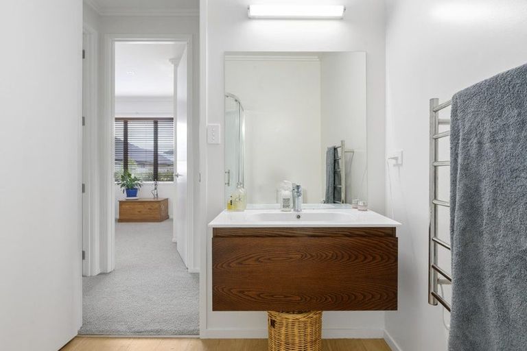 Photo of property in 6 Easby Way, Flagstaff, Hamilton, 3210