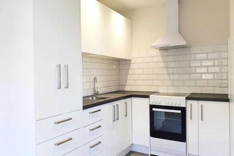 Photo of property in 1/260 Lincoln Road, Addington, Christchurch, 8024