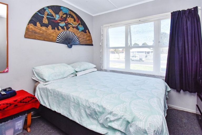 Photo of property in 42 Valentine Street, Papakura, 2110