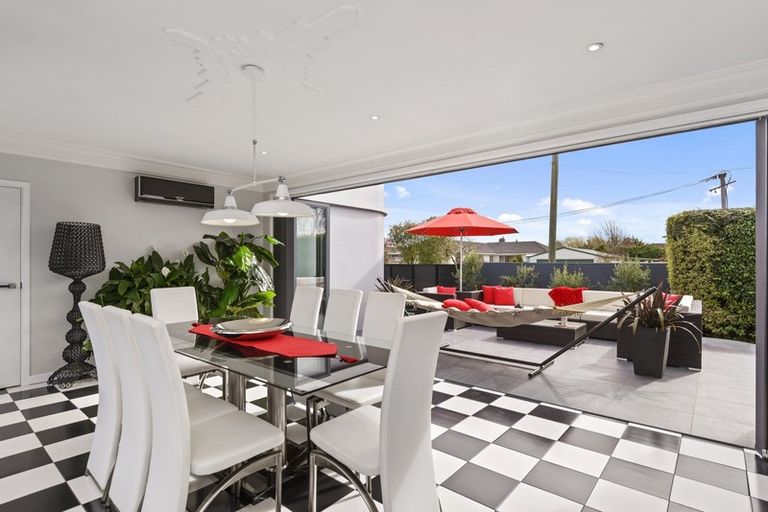 Photo of property in 208 Knowles Street, St Albans, Christchurch, 8052