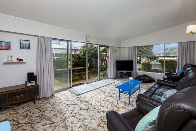 Photo of property in 41 Pine Avenue, Ebdentown, Upper Hutt, 5018