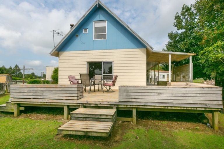 Photo of property in 273 Henwood Road, Paraite, New Plymouth, 4372