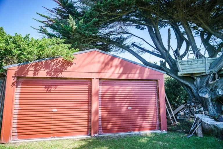 Photo of property in 50 Rua Avenue, Waitarere Beach, Levin, 5510