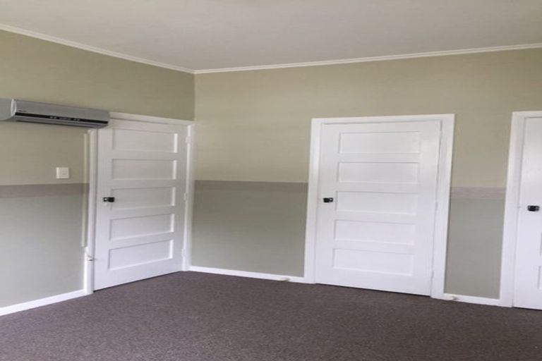 Photo of property in 893 High Street, Avalon, Lower Hutt, 5011