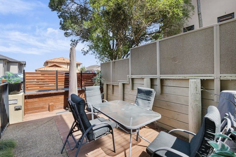 Photo of property in 75 Nautilus Drive, Gulf Harbour, Whangaparaoa, 0930