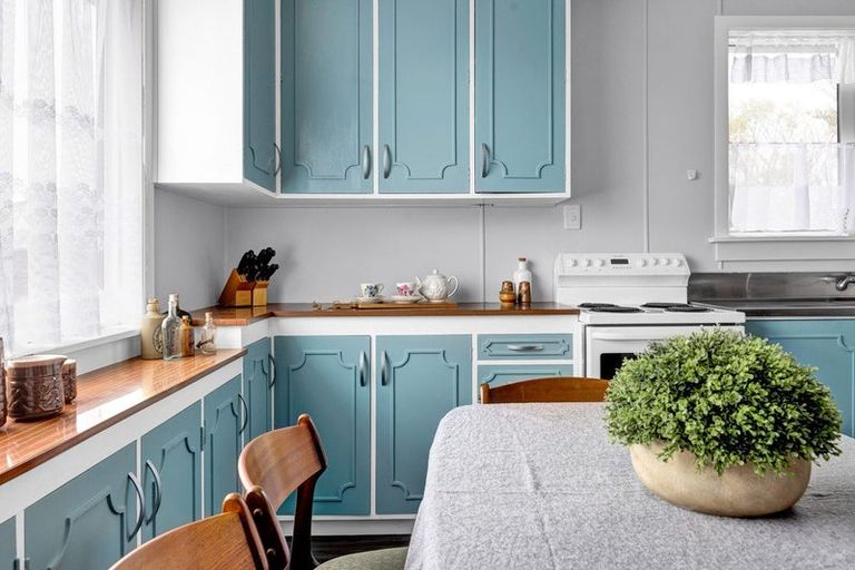 Photo of property in 14 Murray Avenue, Hawera, 4610