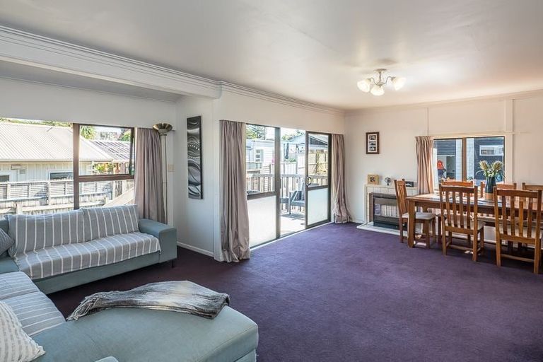 Photo of property in 20a Wharemauku Road, Raumati Beach, Paraparaumu, 5032