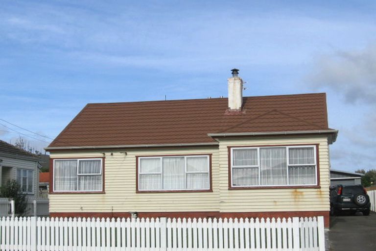 Photo of property in 7 Gadsby Street, Avalon, Lower Hutt, 5011