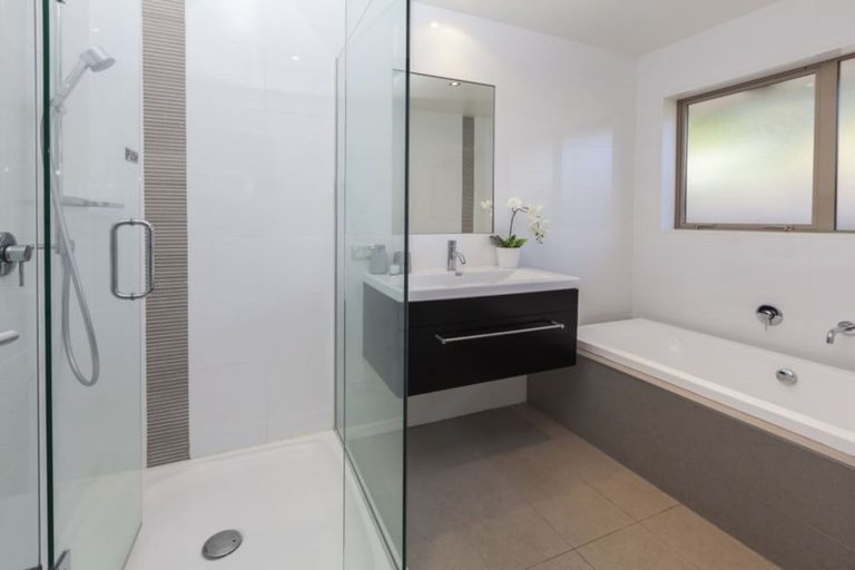 Photo of property in 70e Jeffreys Road, Fendalton, Christchurch, 8052