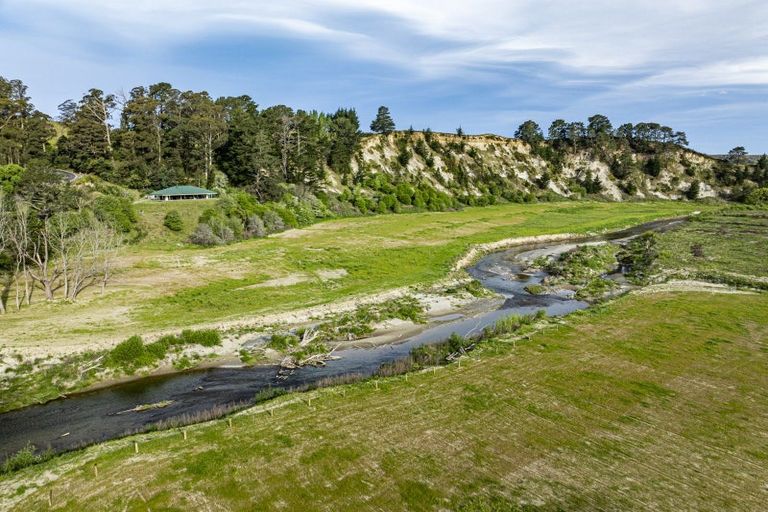 Photo of property in 1821 Puketitiri Road, Puketapu, Napier, 4184