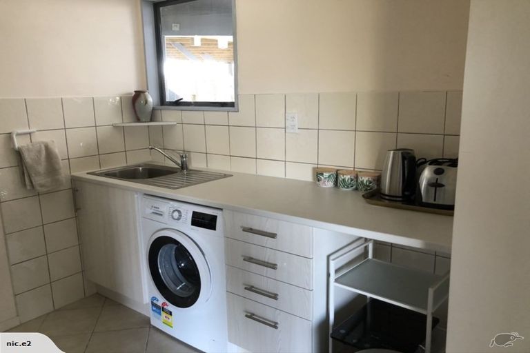 Photo of property in 45 Mana View Road, Paremata, Porirua, 5026