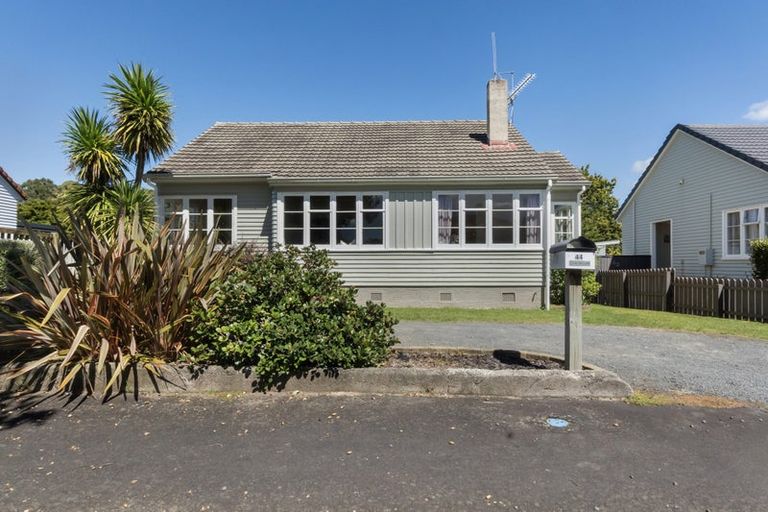 Photo of property in 44 Jellicoe Drive, Hamilton East, Hamilton, 3216