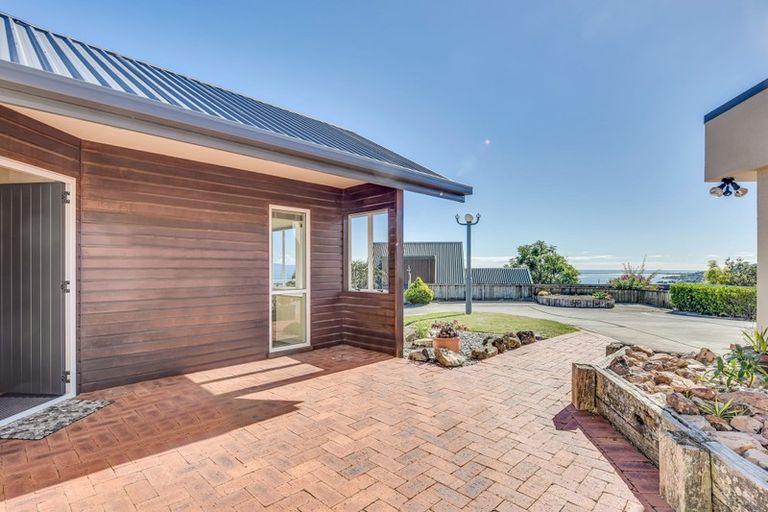 Photo of property in 90 Brooklands Road, Atawhai, Nelson, 7010