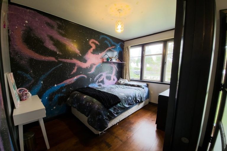 Photo of property in 11 Terrace Street, Marton, 4710