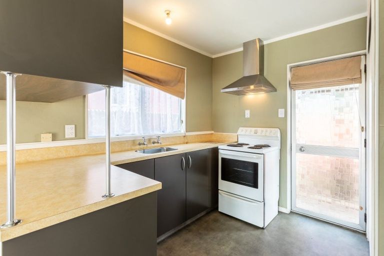 Photo of property in 18a Tennyson Street, Dannevirke, 4930