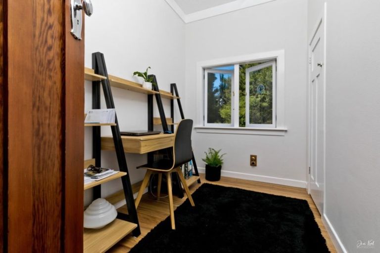 Photo of property in 81 Burns Lane, Kumeu, 0892