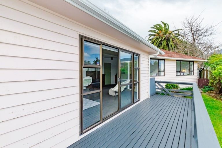 Photo of property in 4 Fincham Road, Raumati Beach, Paraparaumu, 5032