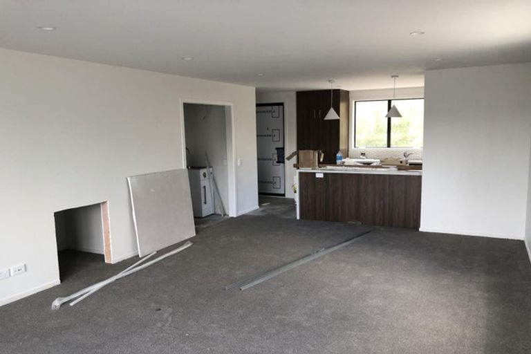 Photo of property in 31 Oakum Road, Whitby, Porirua, 5024