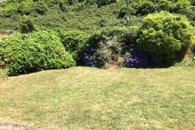 Photo of property in 498 Makara Road, Makara, Karori, 6972