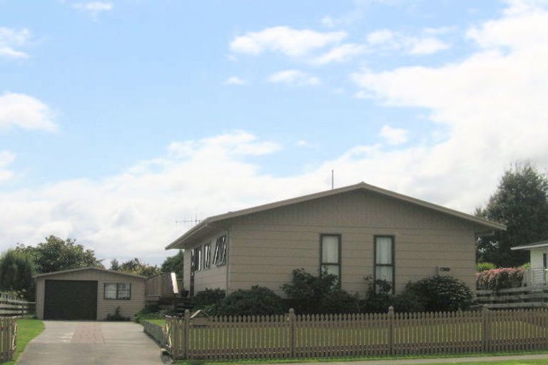 Photo of property in 99 Richmond Avenue, Richmond Heights, Taupo, 3330