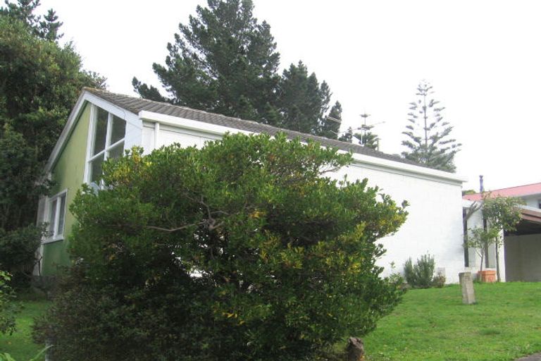 Photo of property in 10b Penryn Drive, Camborne, Porirua, 5026