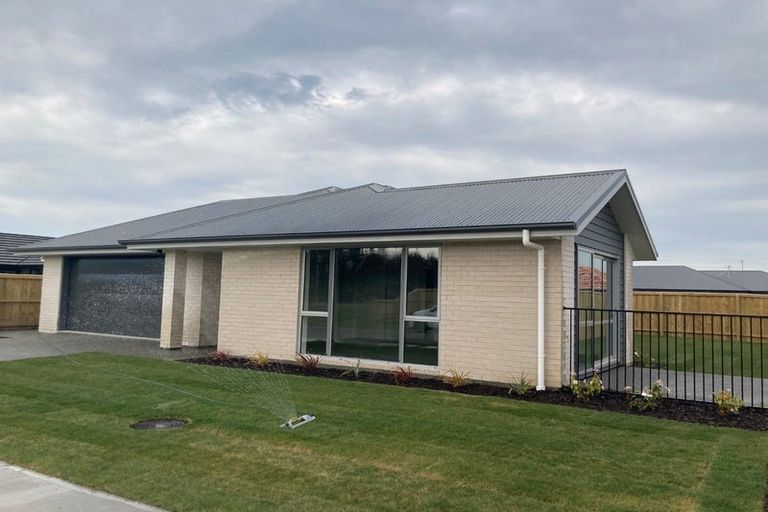 Photo of property in 3 Yates Place, Amberley, 7410