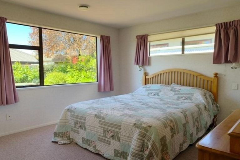 Photo of property in 2/3 Sealy Street, Highfield, Timaru, 7910